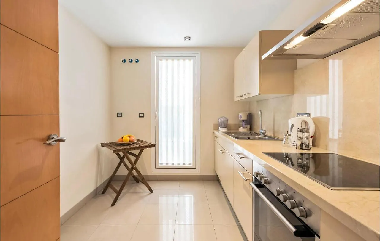 Beautiful Apartment In Estepona With Wifi