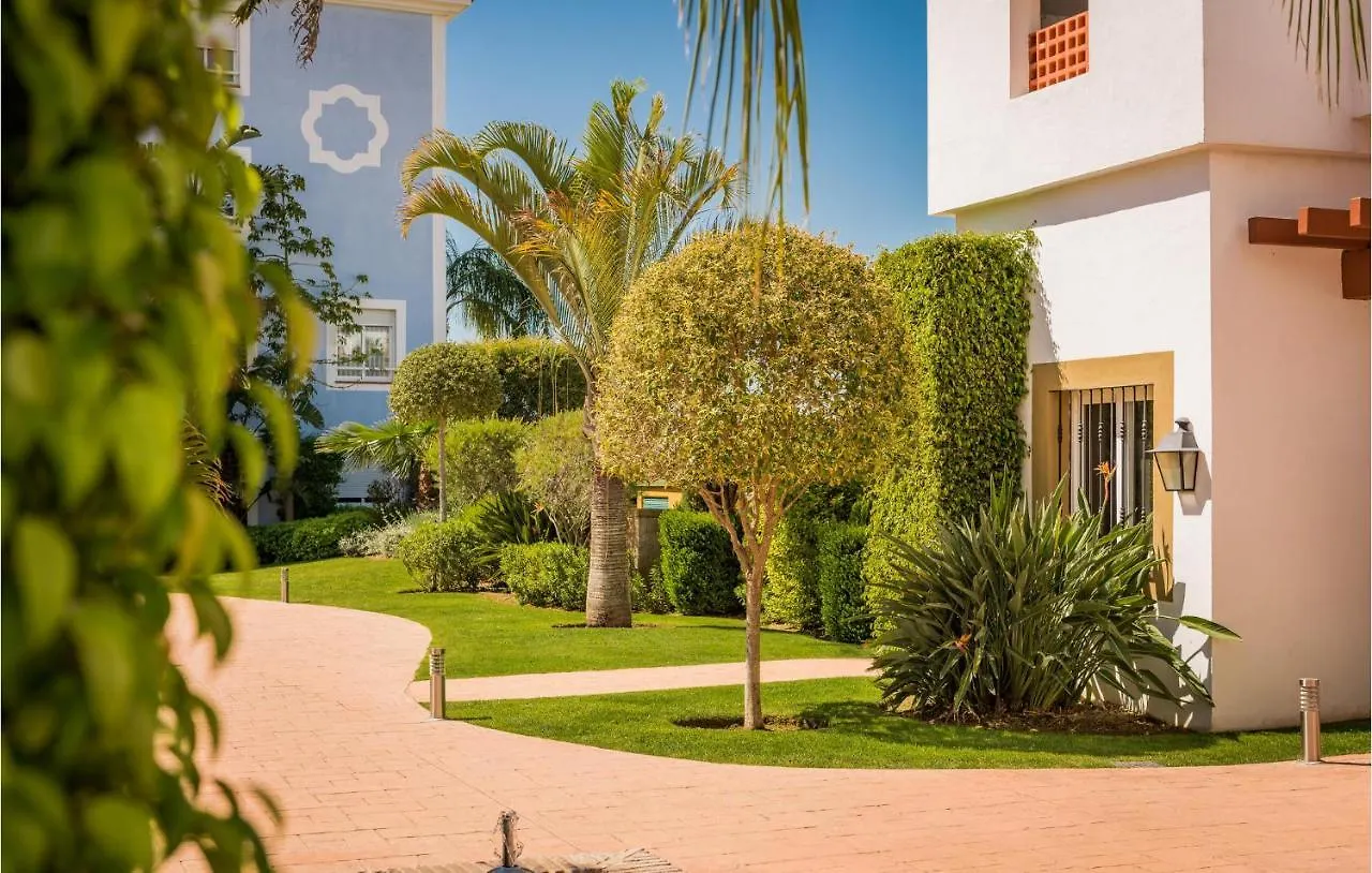 Beautiful Apartment In Estepona With Wifi