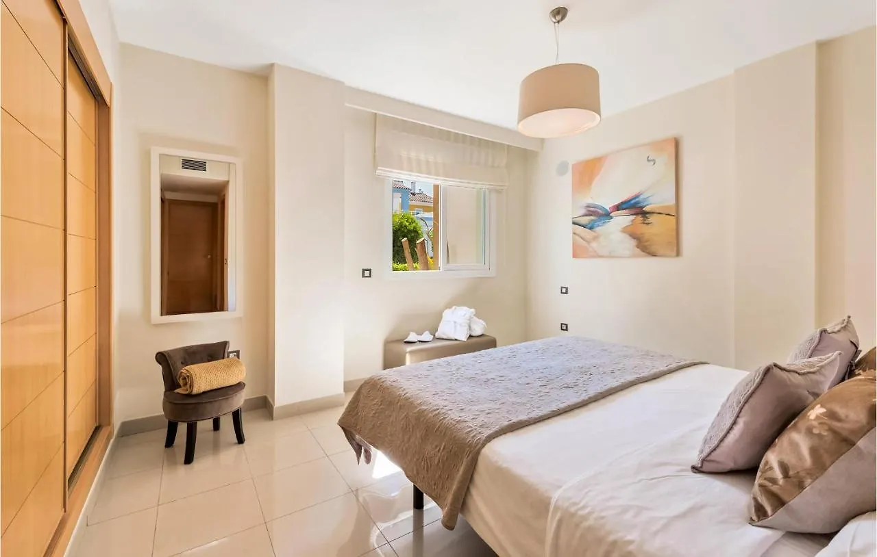 Beautiful Apartment In Estepona With Wifi